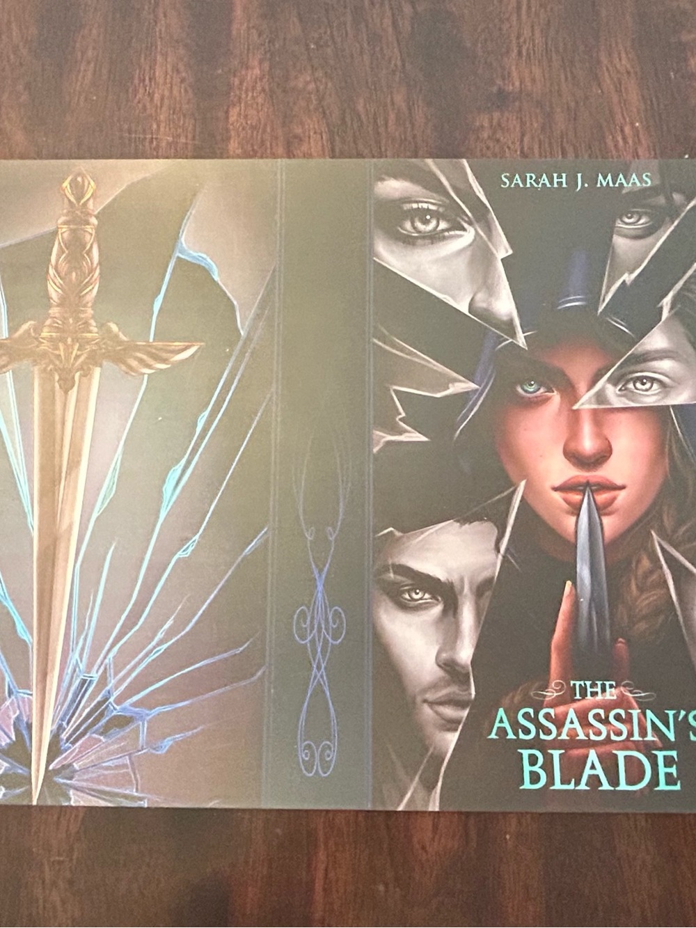 Bookish Box Throne of Glass series by Sarah J Maas
